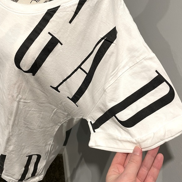 GAP Retro TShirt - Picture 3 of 6